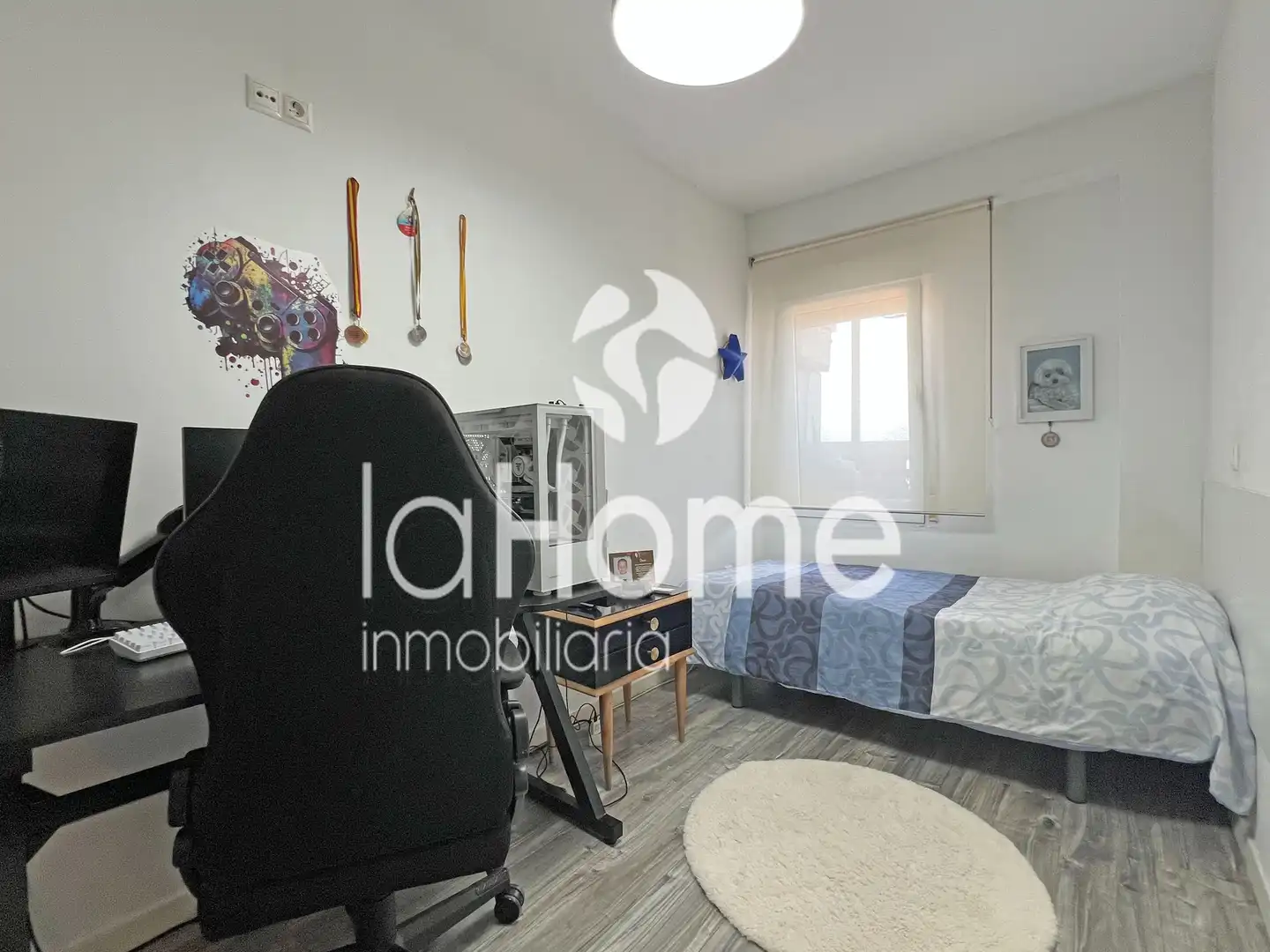 Schlafzimmer von Wohnung zum Verkauf in La Pobla de Vallbona mit Klimaanlage, Heizung und Parkett