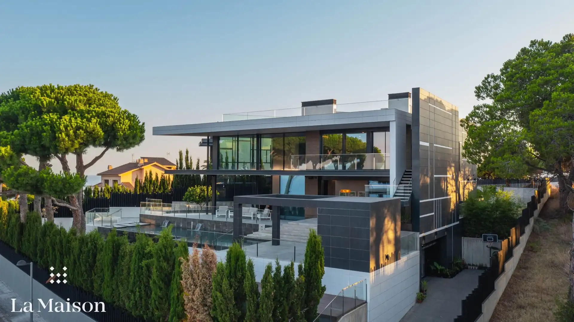 Vista exterior de Casa o chalet en venta en Caldes d'Estrac con Aire acondicionado, Calefacción y Jardín privado