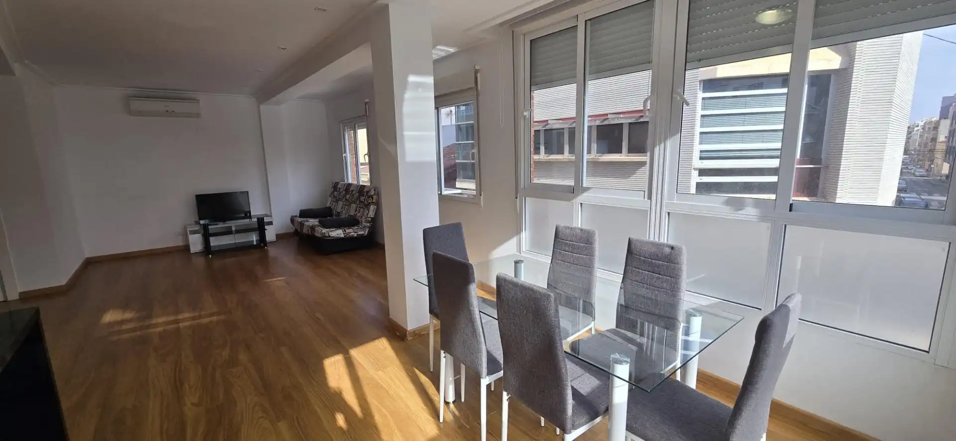 Apartament amb terrassa en venda a Calle Calle Maldonado 11, imagen 3