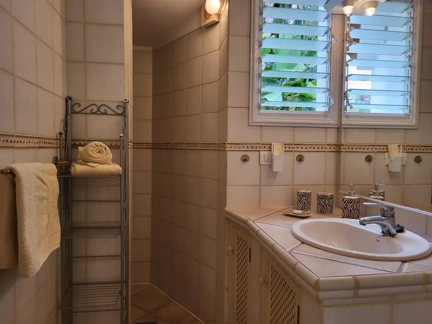 Baño de Casa o chalet en venta en El Sauzal con Terraza, Piscina y Amueblado