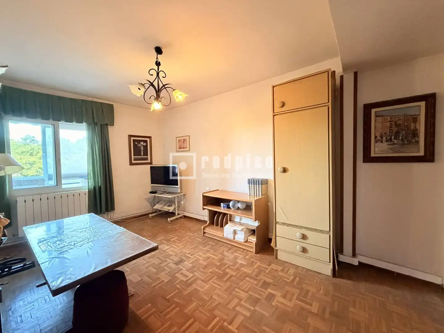 Bedroom of Flat for sale in Madrid