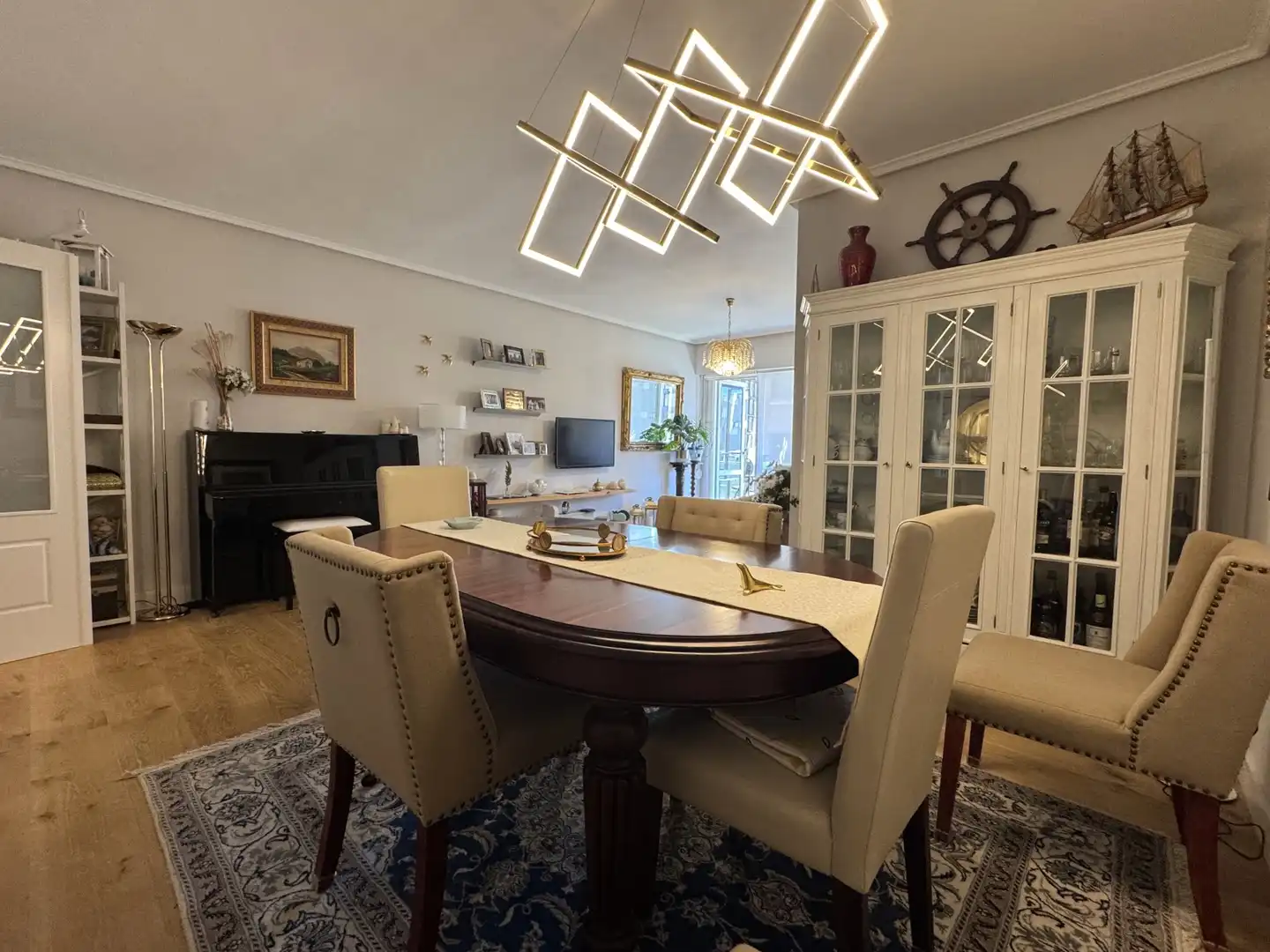 Comedor de Piso en venta en Getxo  con Calefacción, Terraza y Amueblado