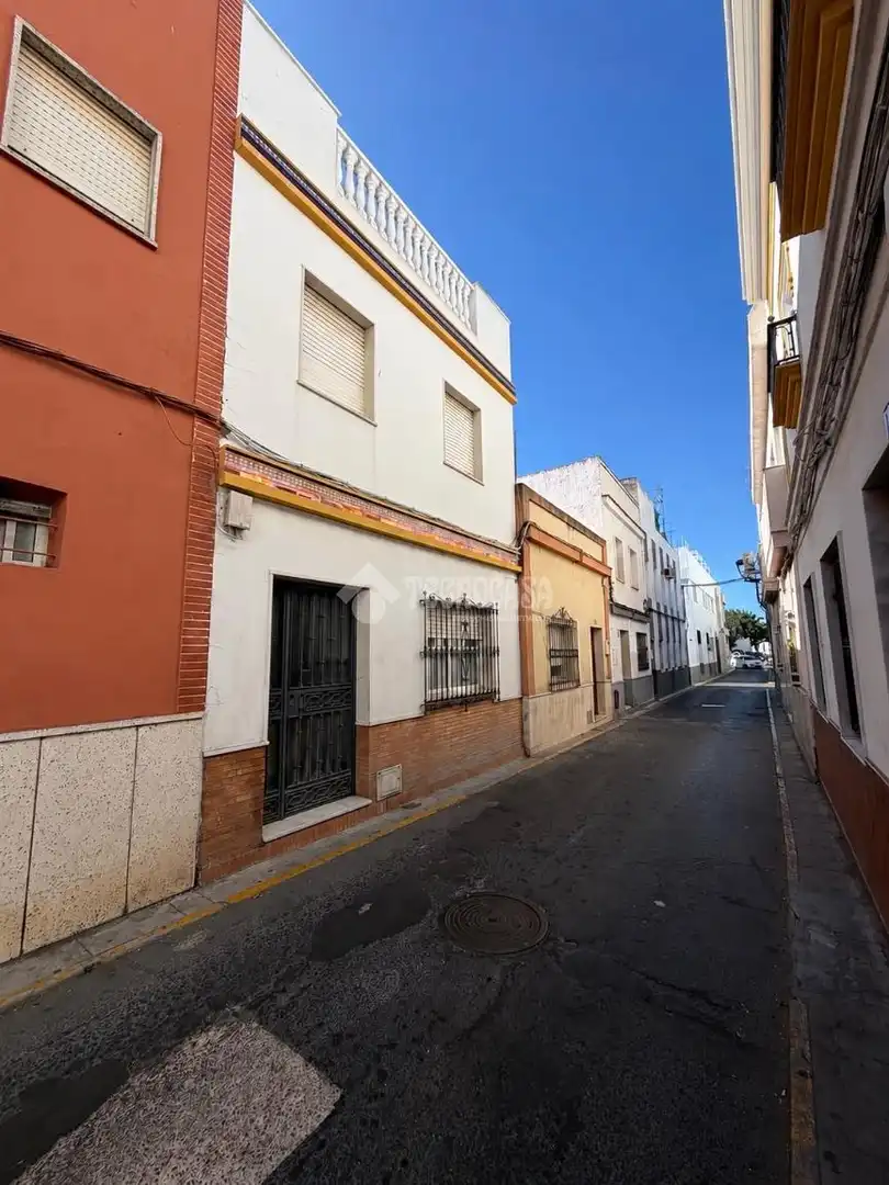 Exterior view of Flat for sale in Isla Cristina  with Air Conditioner, Heating and Terrace