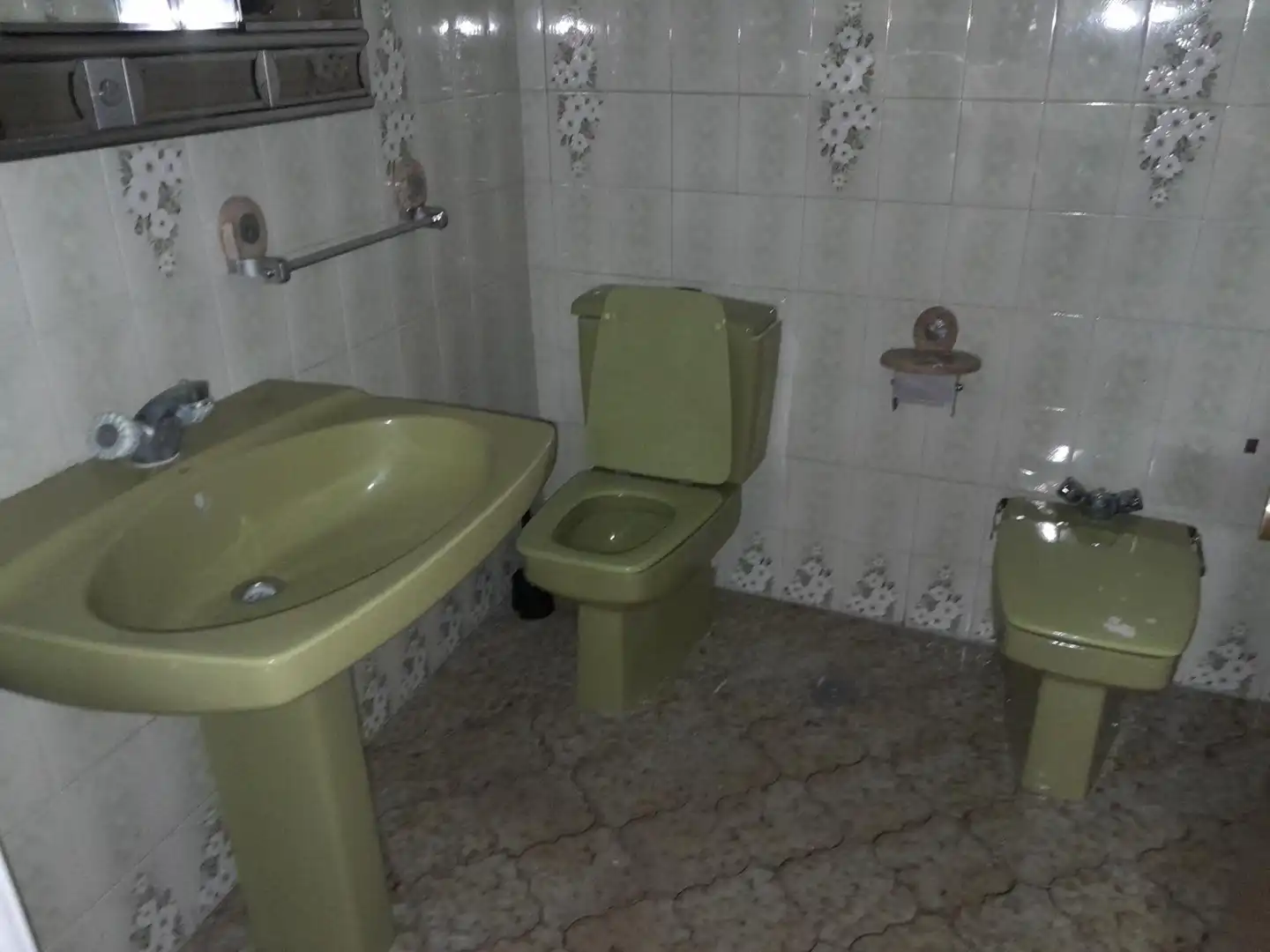 Baño de Piso en venta en Ponferrada con Calefacción, Terraza y Trastero