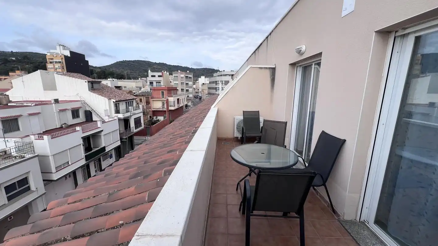 Terrasse von Wohnung zum Verkauf in Torreblanca mit Klimaanlage, Terrasse und Möbliert