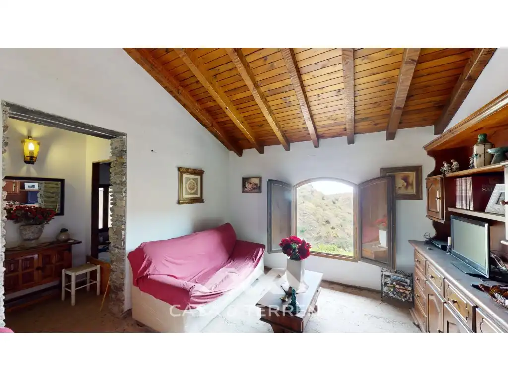 Sala d'estar de Casa o xalet en venda en Moclinejo amb Piscina