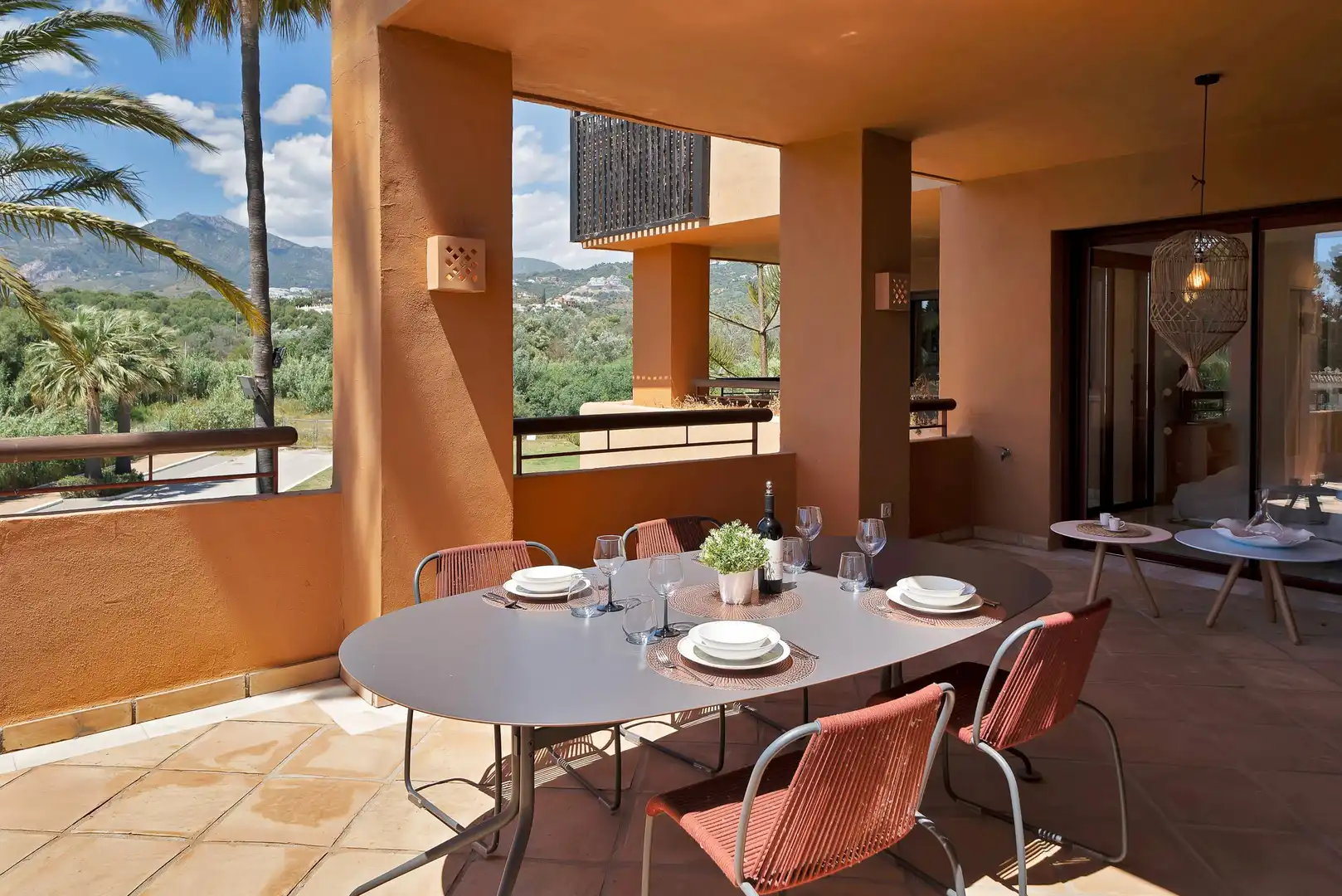 Terrassa de Apartament en venda en Marbella amb Aire condicionat, Calefacció i Jardí privat