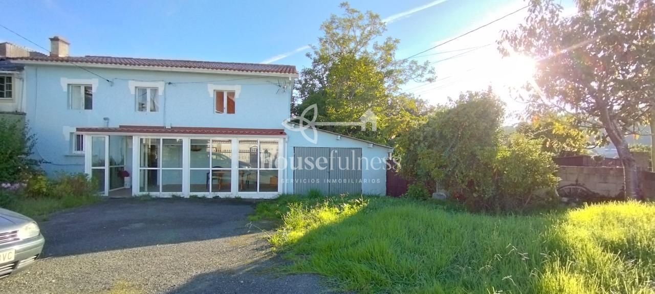 Vista exterior de Casa o xalet en venda en Cabanas amb Calefacció, Jardí privat i Terrassa