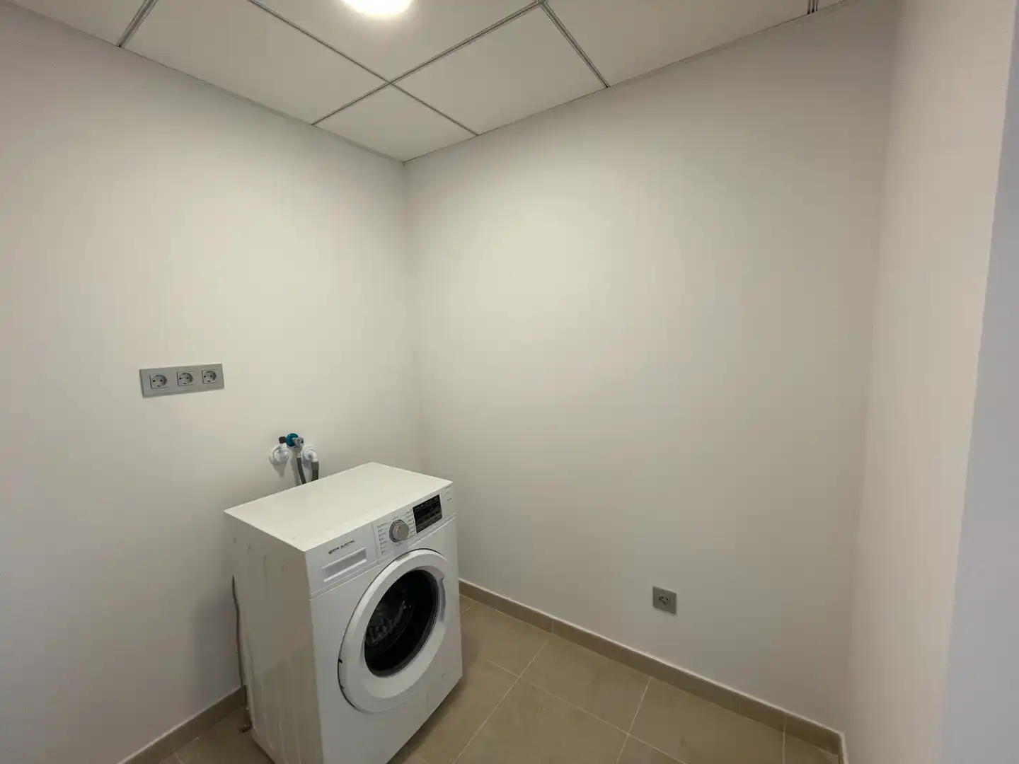Wohnung zur Miete in Cambrils mit Klimaanlage, Heizung und Parkett