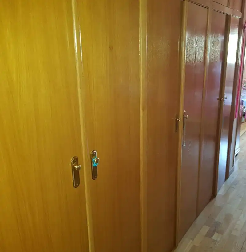 Schlafzimmer von Wohnung zum Verkauf in Plasencia mit Klimaanlage, Heizung und Privatgarten