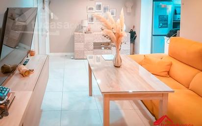 Sala d'estar de Planta baixa en venda en  Córdoba Capital amb Aire condicionat