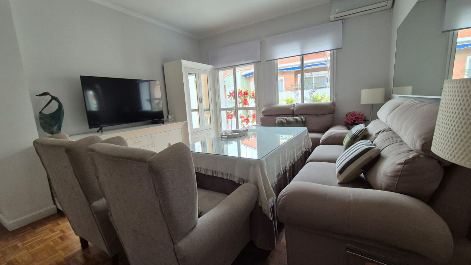 Sala de estar de Piso en venta en Badajoz Capital con Aire acondicionado, Calefacción y Parquet