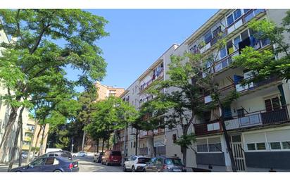Vista exterior de Pis en venda en Terrassa amb Balcó