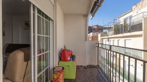 Foto 2 de Piso en venta en Calle de Laureado López Muñoz, 19, Barrio de Zaidín, Granada Capital