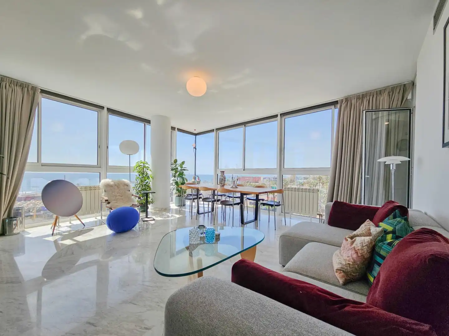 Sala de estar de Piso en venta en  Barcelona Capital con Aire acondicionado, Calefacción y Balcón