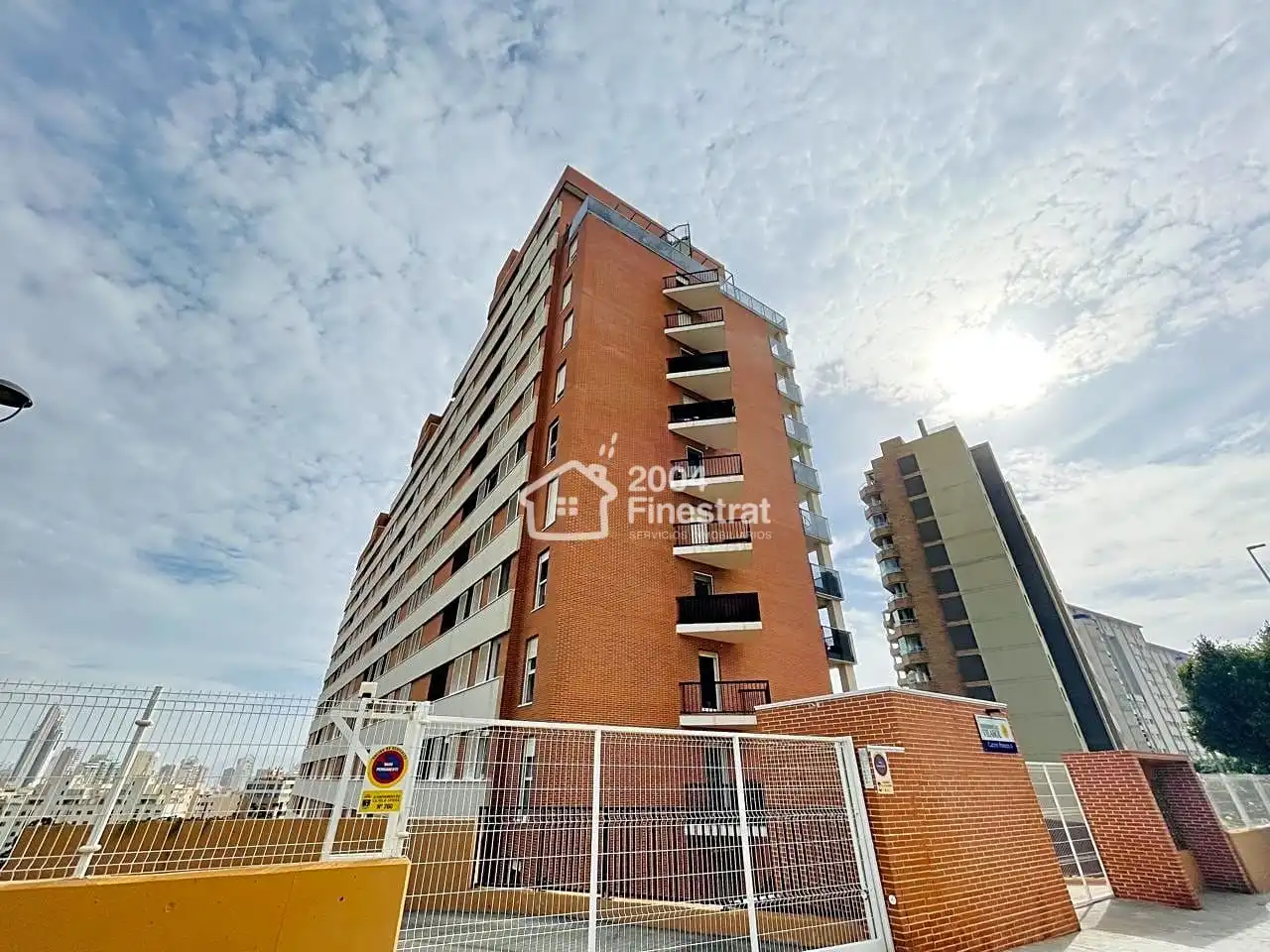 Vista exterior de Apartament de lloguer en Villajoyosa / La Vila Joiosa amb Aire condicionat, Terrassa i Moblat