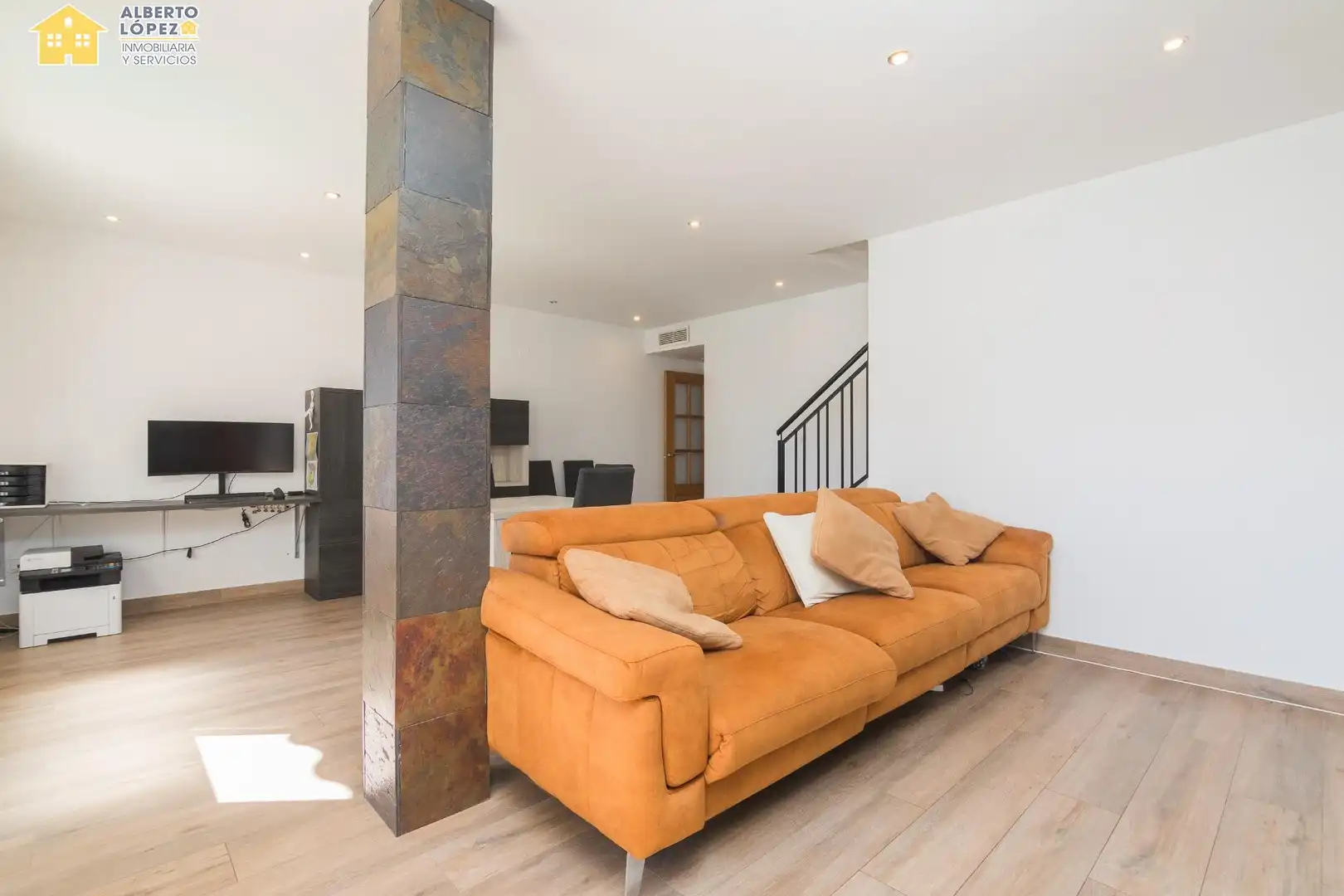 Sala d'estar de Àtic en venda en Santa Pola amb Aire condicionat, Terrassa i Balcó