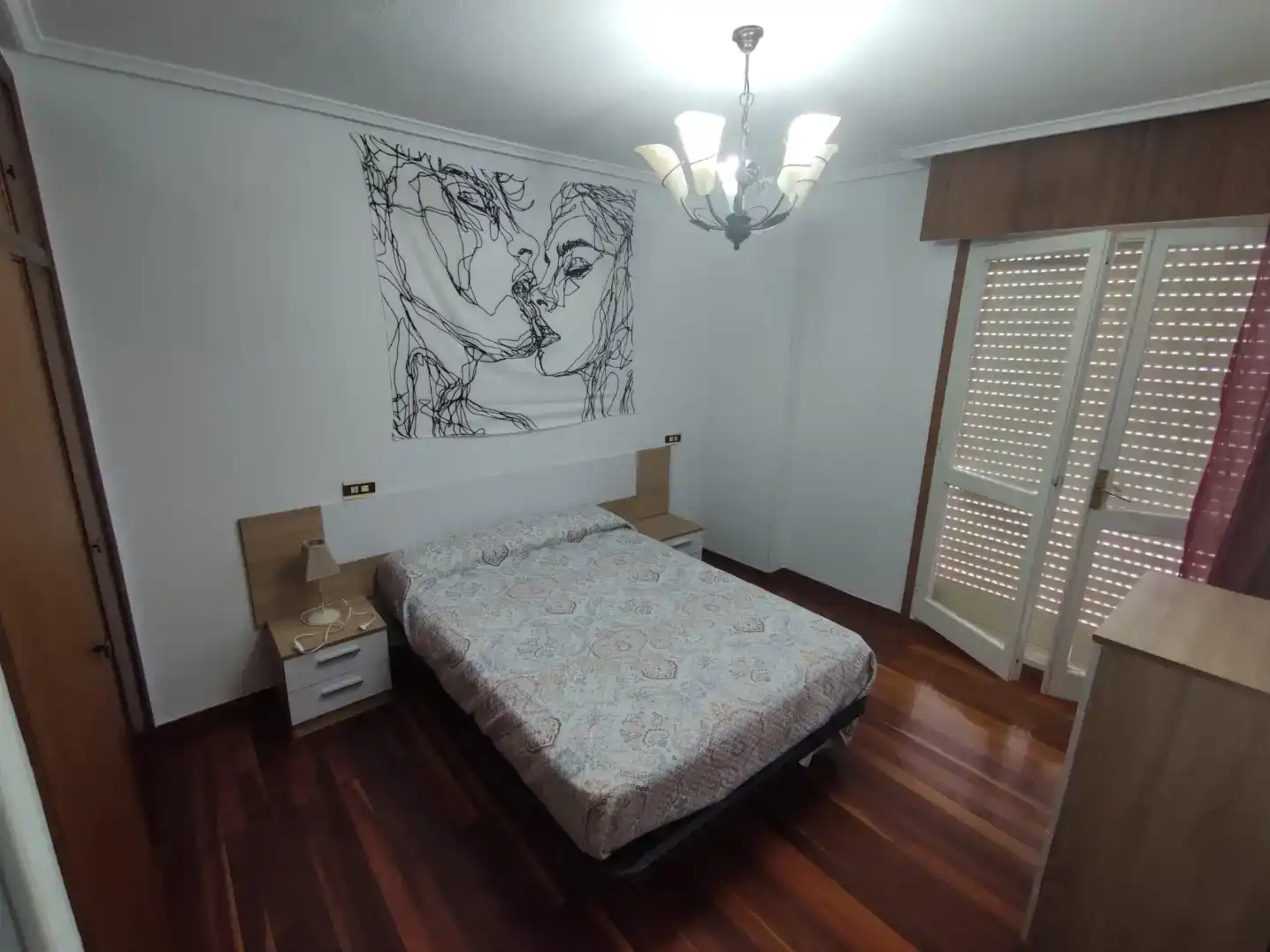 Schlafzimmer von Wohnung zur Miete in Laredo mit Balkon
