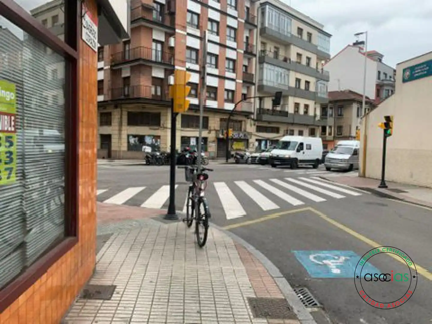 Business premises to rent in Gijón - AV HERMANOS FELGUEROSO 27, imagen 4