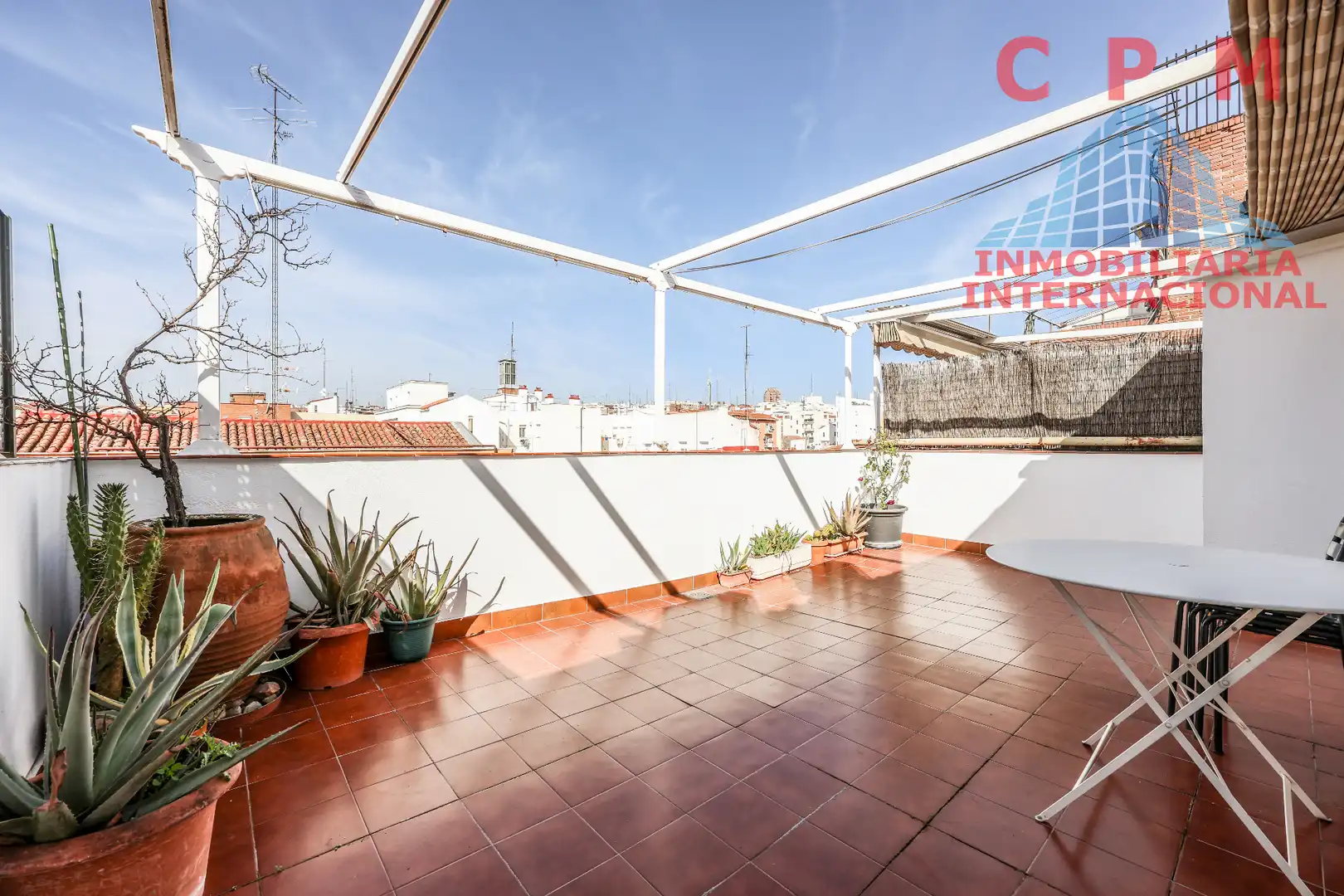 Terrassa de Àtic de lloguer en  Madrid Capital amb Aire condicionat, Calefacció i Parquet