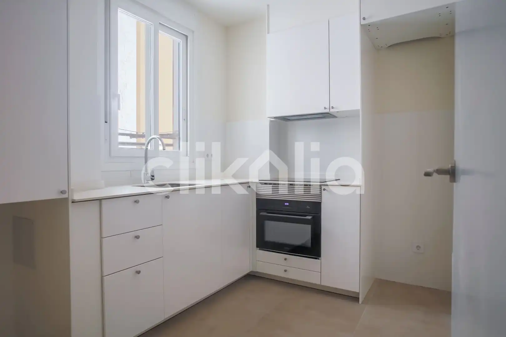 Kitchen of Flat for sale in Madrid  with Heating