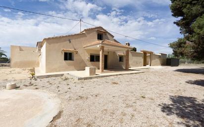 Vista exterior de Casa o xalet en venda en Elche / Elx amb Terrassa