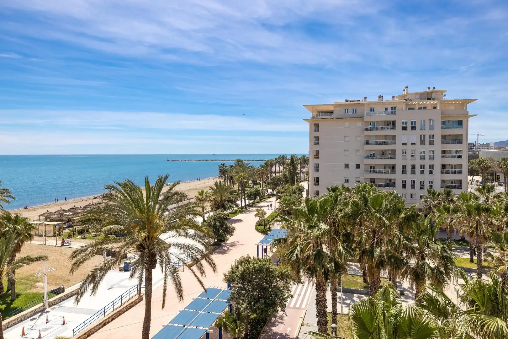 Vista exterior de Pis en venda en Málaga amb Aire condicionat, Calefacció i Jardí privat