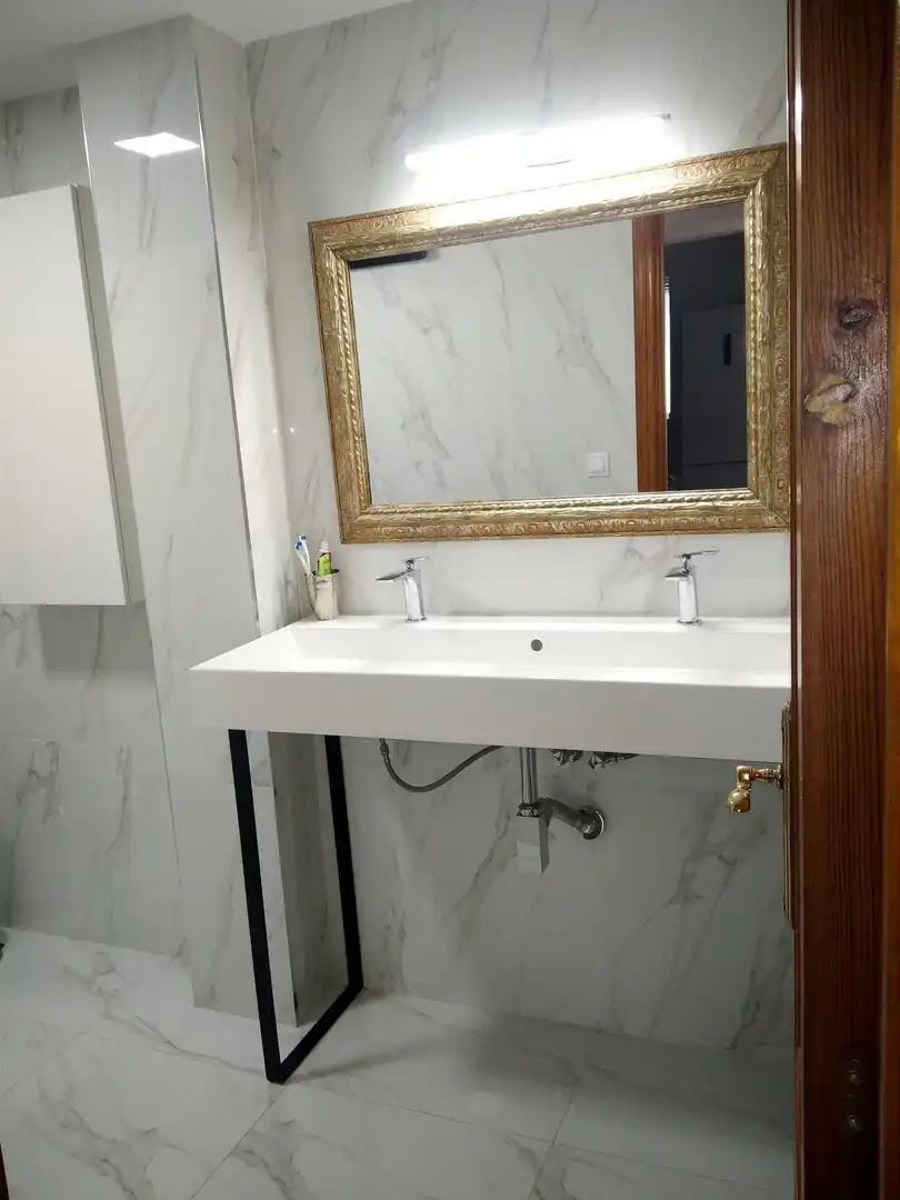 Badezimmer von Wohnungen zum Verkauf in Valencia mit Klimaanlage, Terrasse und Abstellraum