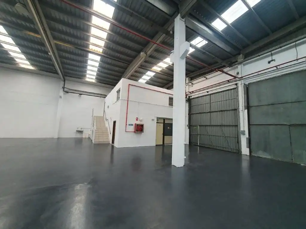 Industrial building to rent in Carrer Ciutat de Sevilla 36A, imagen 11