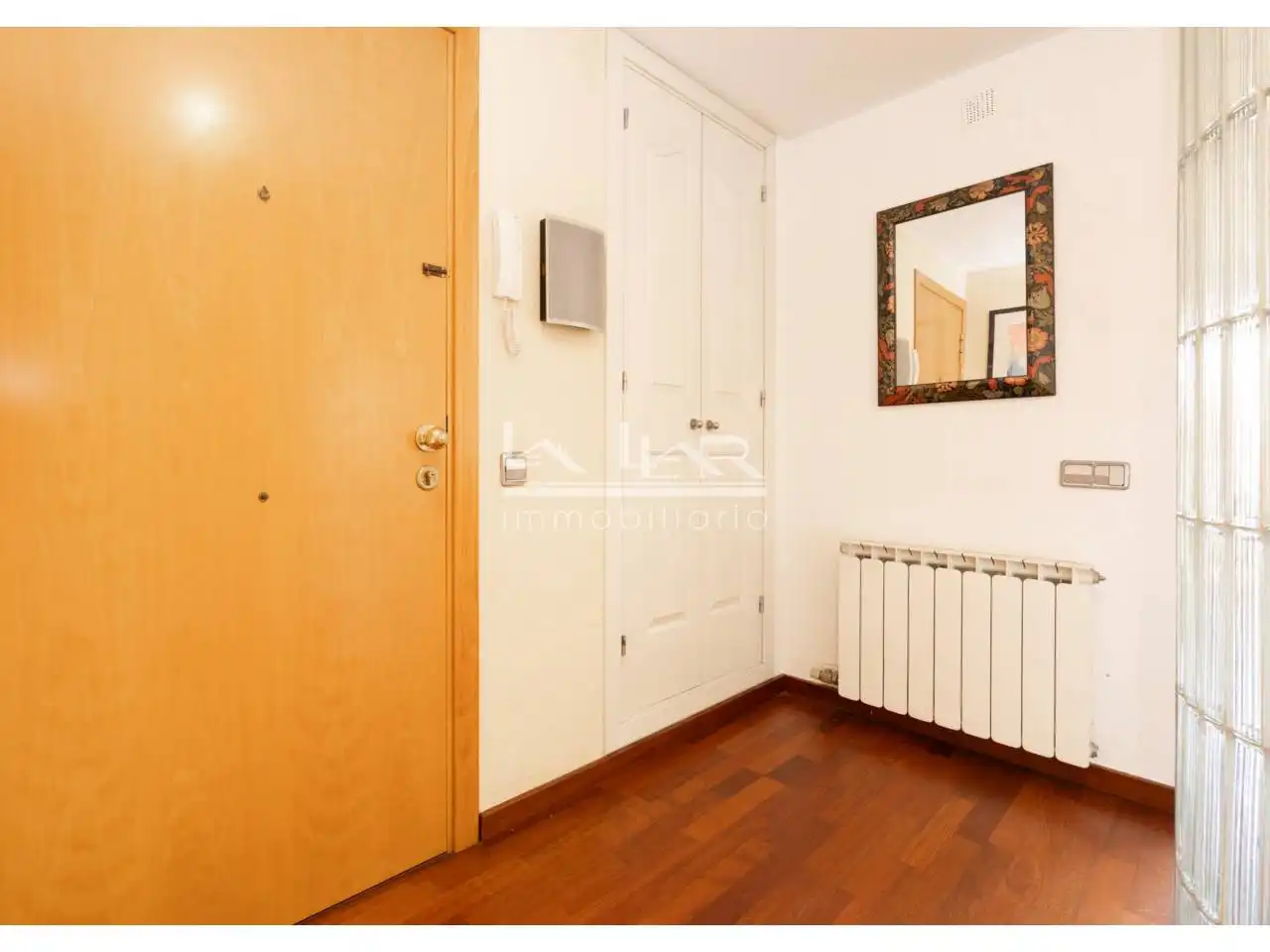 Flat for sale in Vic  with Heating, Parquet flooring and Storage room