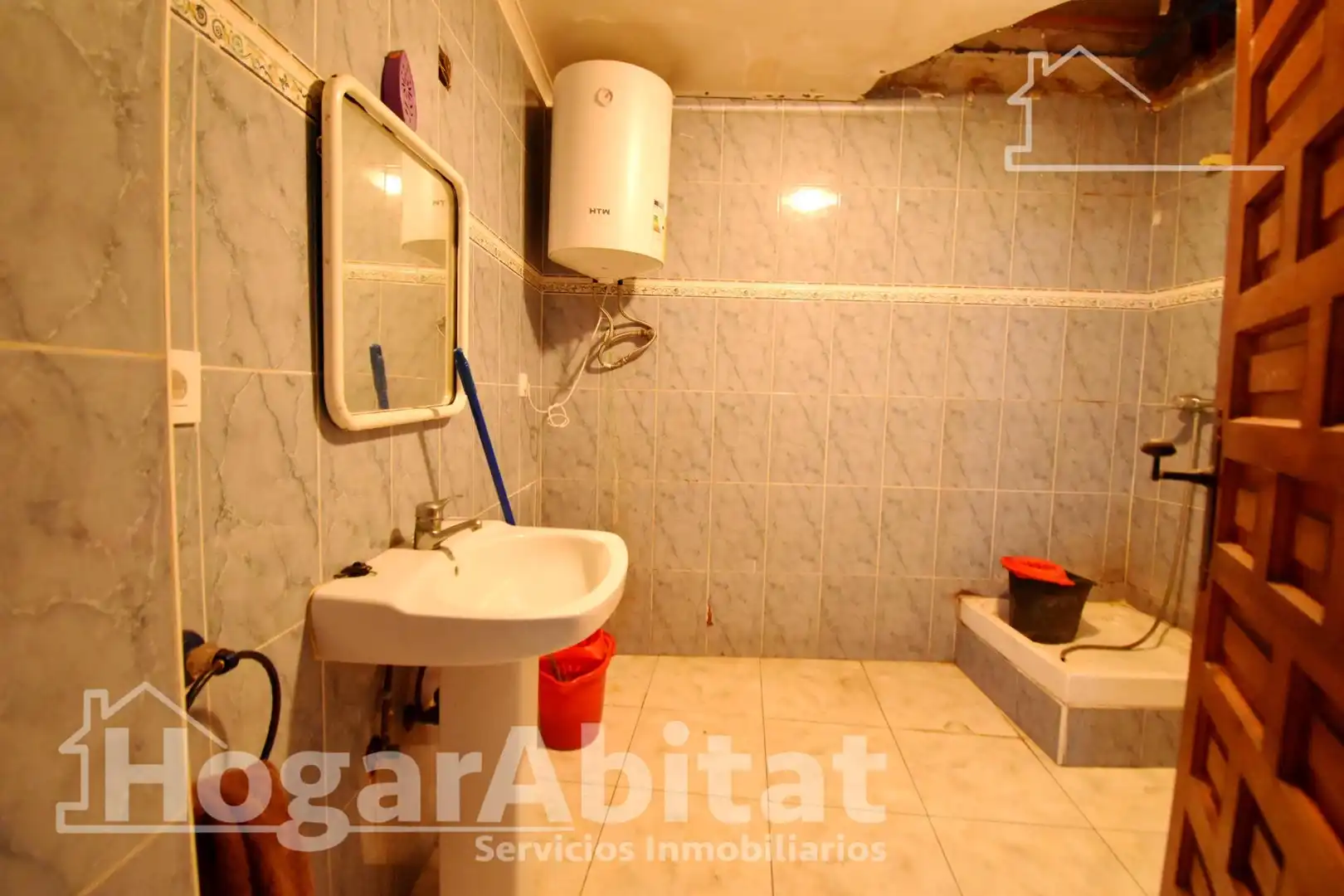 Bathroom of Houses for sale in Oliva  with Terrace