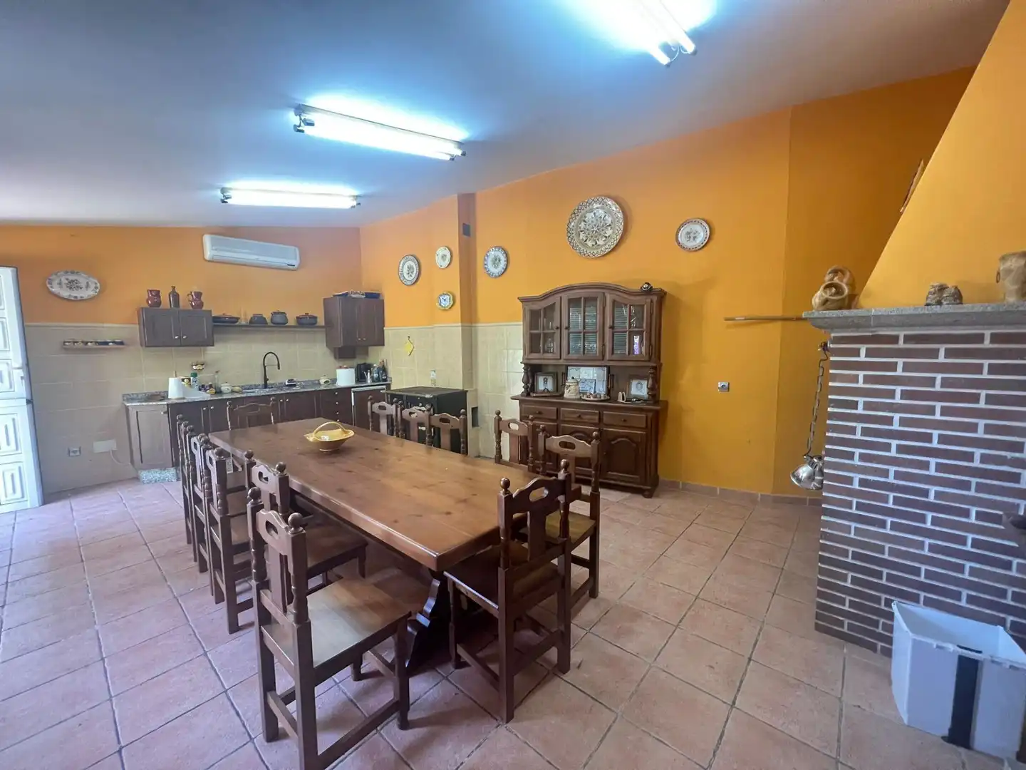 Cuina de Casa o xalet en venda en Ponferrada amb Jardí privat i Moblat