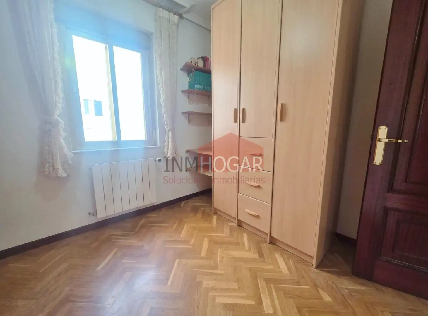 Bedroom of Flat for rent in Ávila  with Heating, Parquet flooring and Furnished