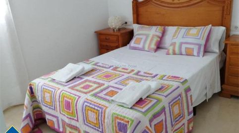 Apartamento con piscina comunitaria, en la provincia de Alicante, en la ciudad de Benidorm. 2 habitaciones | 107 m² | A 700 metros, imatge 2