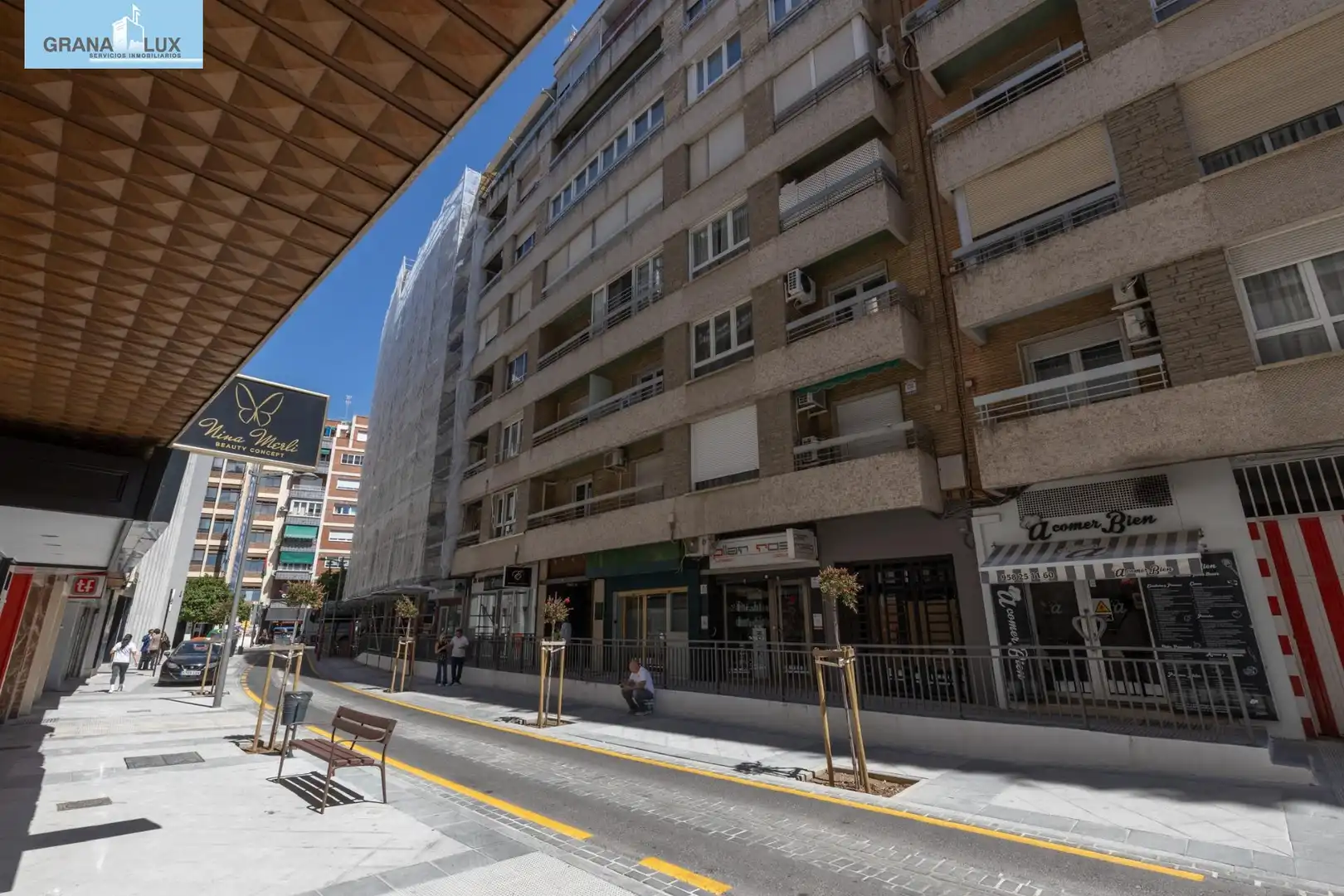 Vista exterior de Pis en venda en Granada