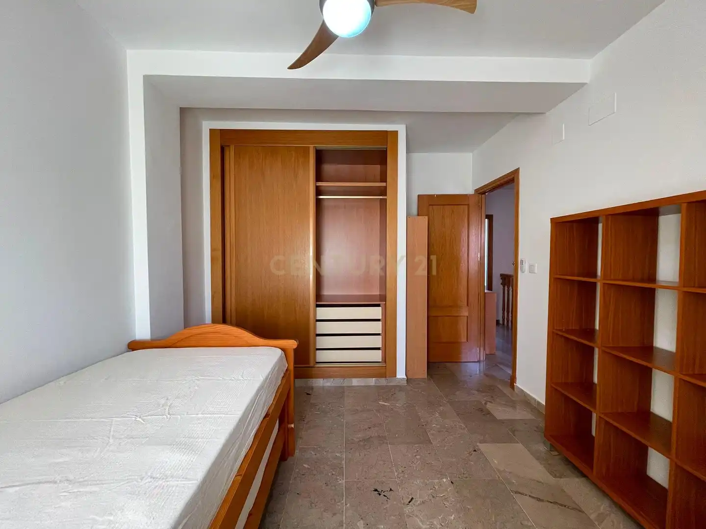 Houses for rent in Armilla  with Air Conditioner and Washing machine