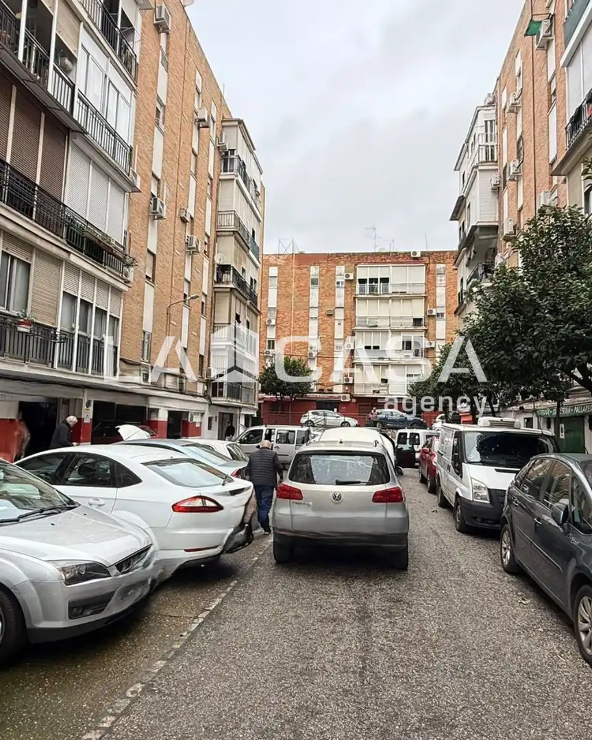 Business premises for sale in Macarena, imagen 6
