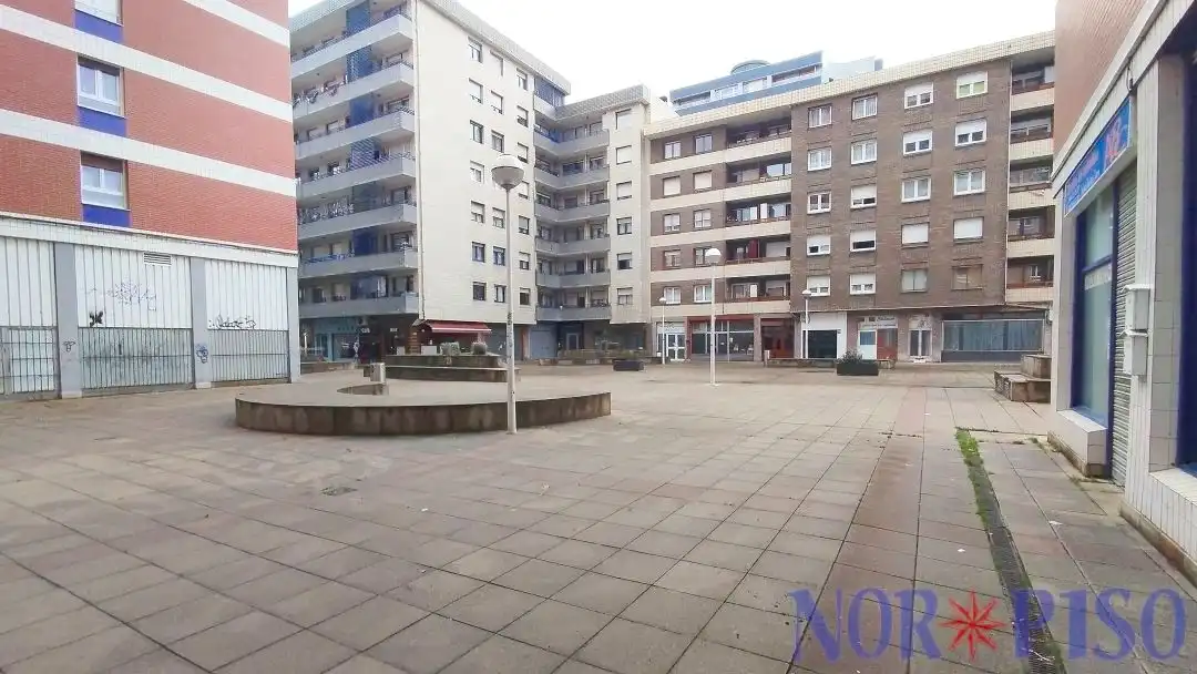 Local comercial en venda a Begoña - Santutxu