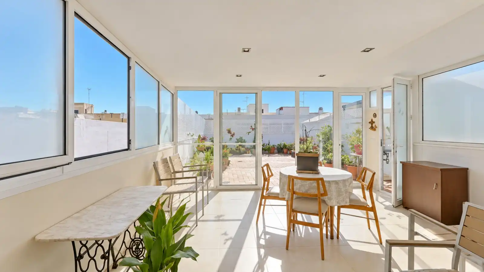 Penthouse with garden for sale in Tavernes Blanques, imagen 4