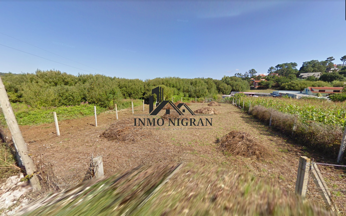 Land for sale in Nigrán