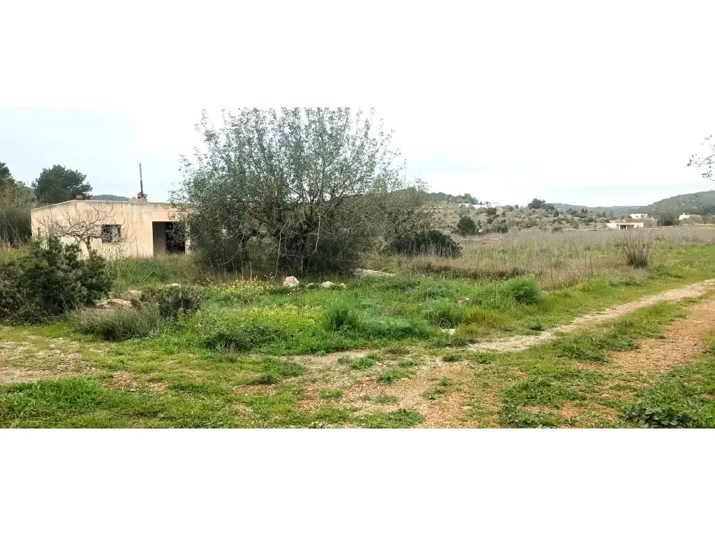 Casa rústica en venda a Carretera Sant Mateu-Sant Miquel