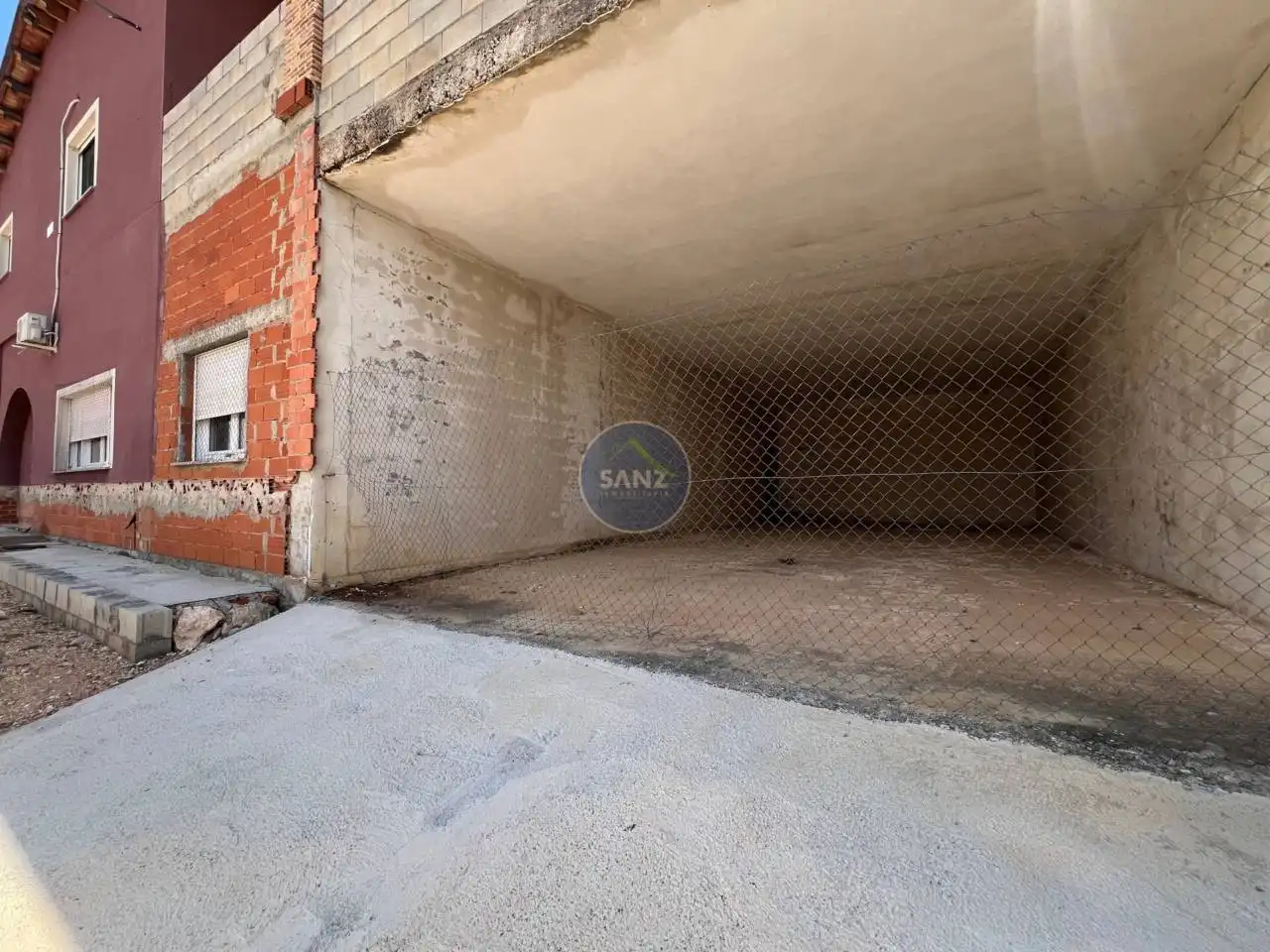 Parking de Casa o chalet en venta en L'Énova con Aire acondicionado, Jardín privado y Terraza