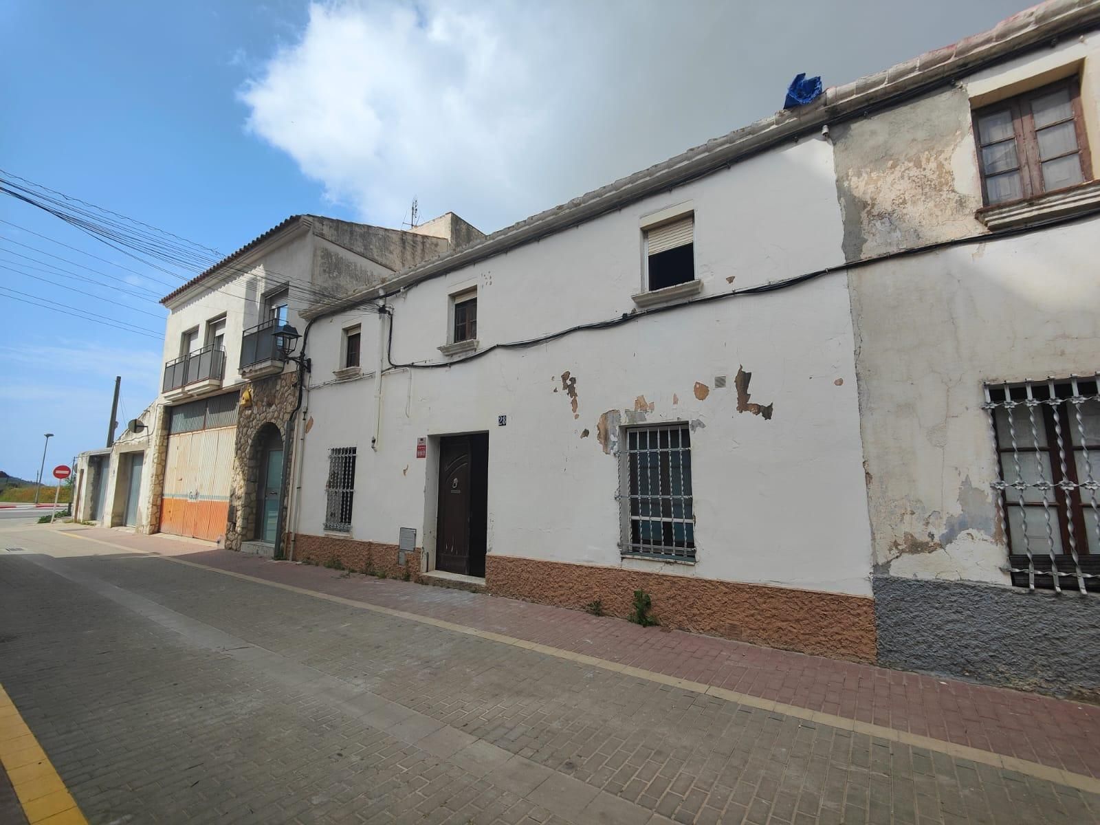 Vista exterior de Finca rústica en venda en Bellvei amb Calefacció, Jardí privat i Terrassa