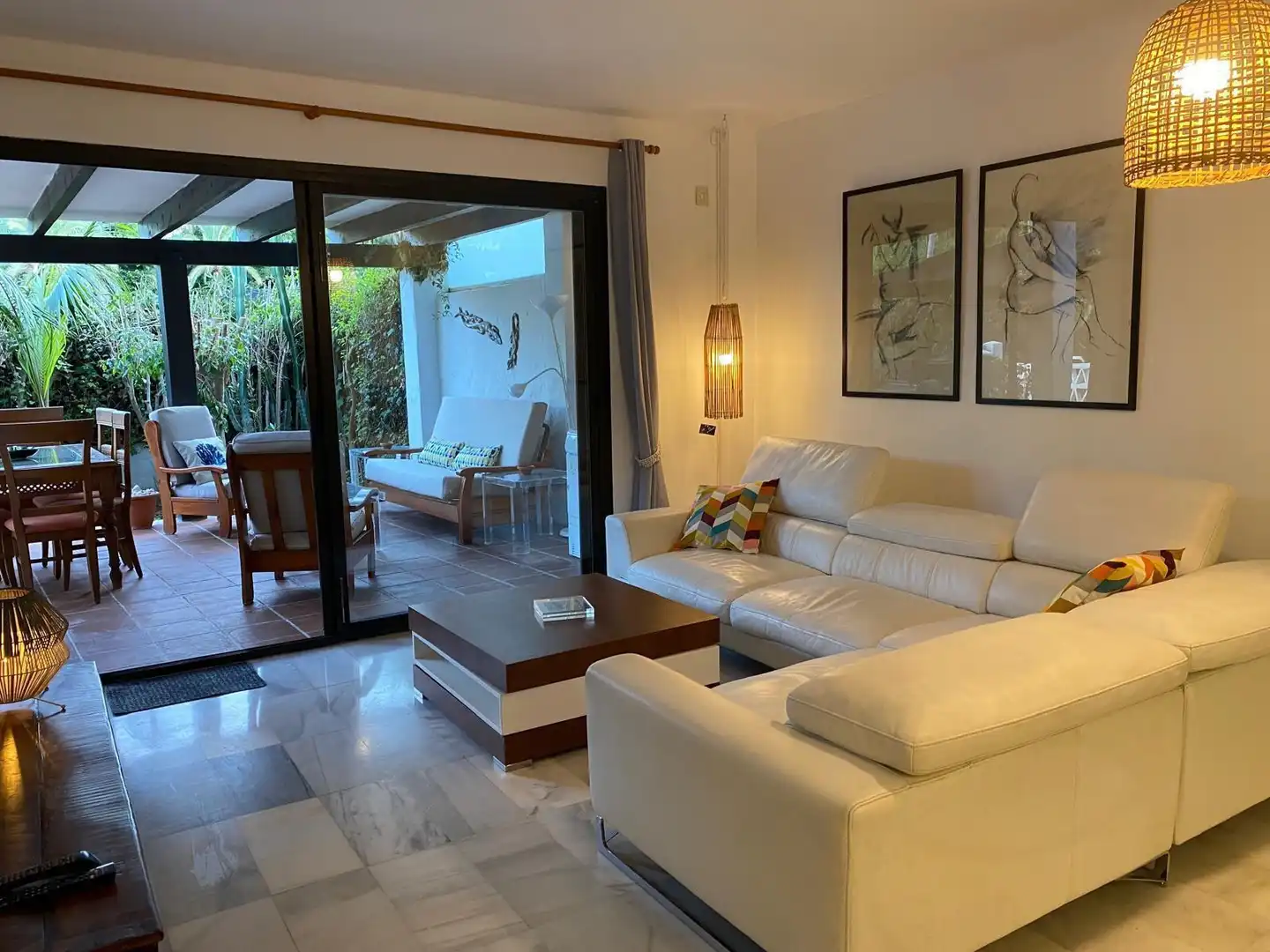 Apartment mit Pool zur Miete in Nueva Andalucía