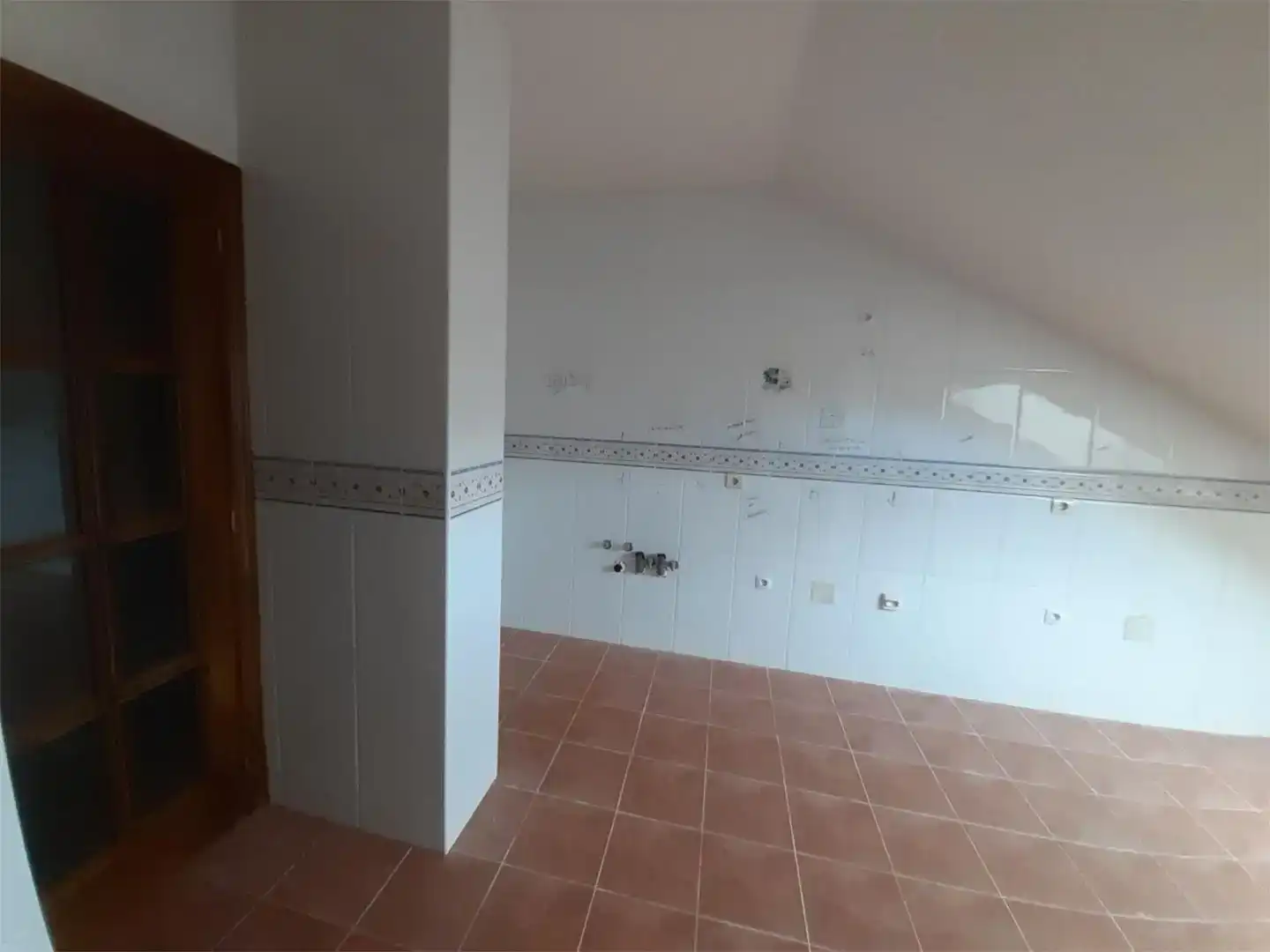 Cuina de Pis en venda en Ponferrada amb Aire condicionat, Jardí privat i Traster