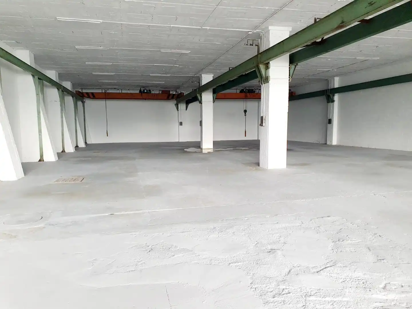 Industriegebäude zur Miete in Pozokoetxe