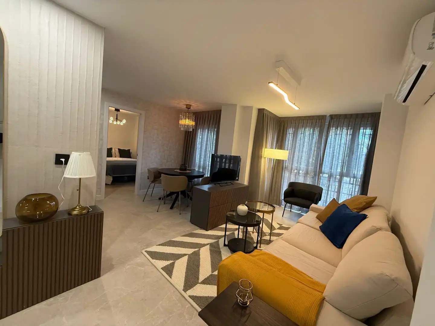 Sala de estar de Piso de alquiler en Linares con Aire acondicionado, Calefacción y Amueblado