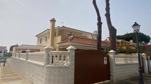 Chalet en venta en Islantilla  Urbasur, 4 dormitorios., imatge 2