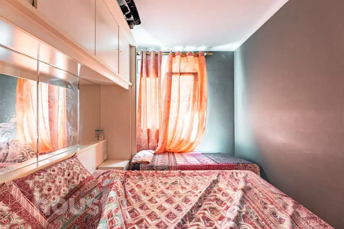 Habitación de Piso en venta en Barcelona con Aire acondicionado y Amueblado