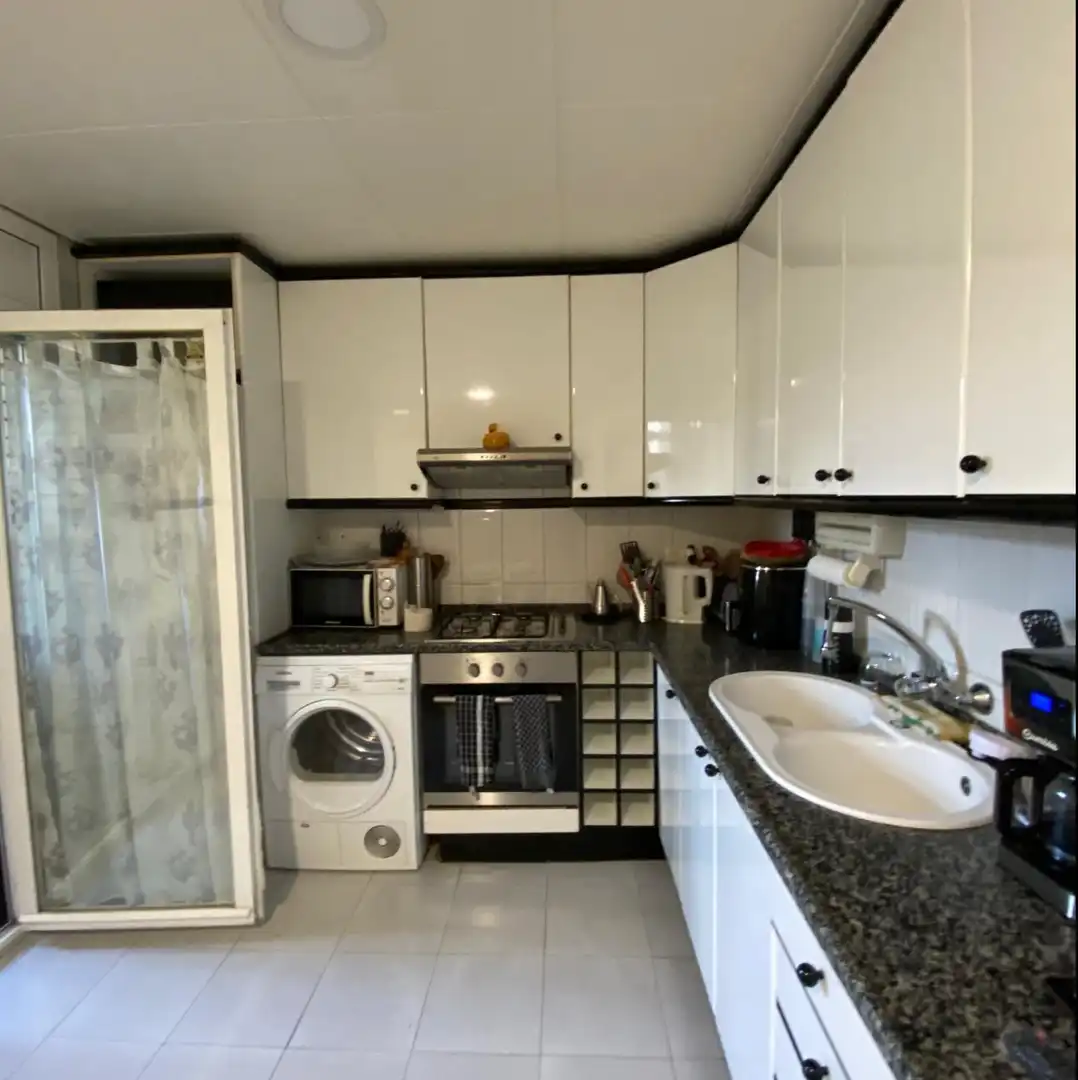 Cocina de Casa adosada en venta en Manresa con Calefacción
